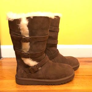 Ugg Kids Winter Boots Brand New Size 4